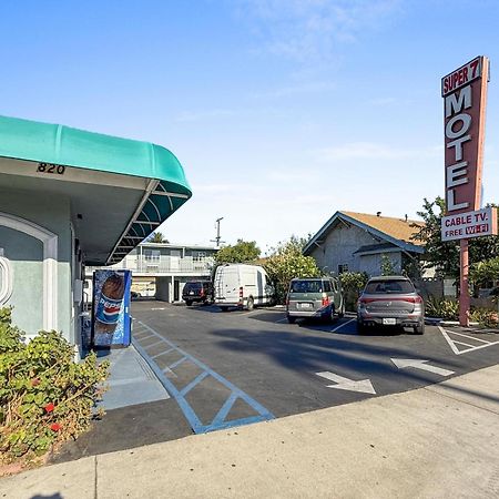 Super 7 Motel - Anaheim Packing District & Disneyland Extérieur photo
