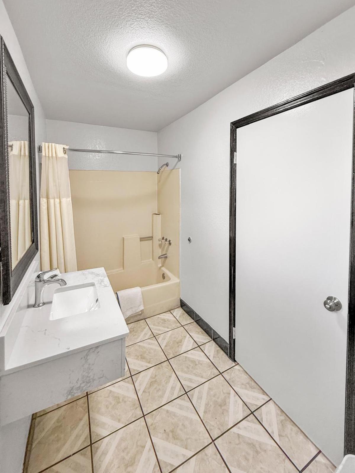 Super 7 Motel - Anaheim Packing District & Disneyland Extérieur photo