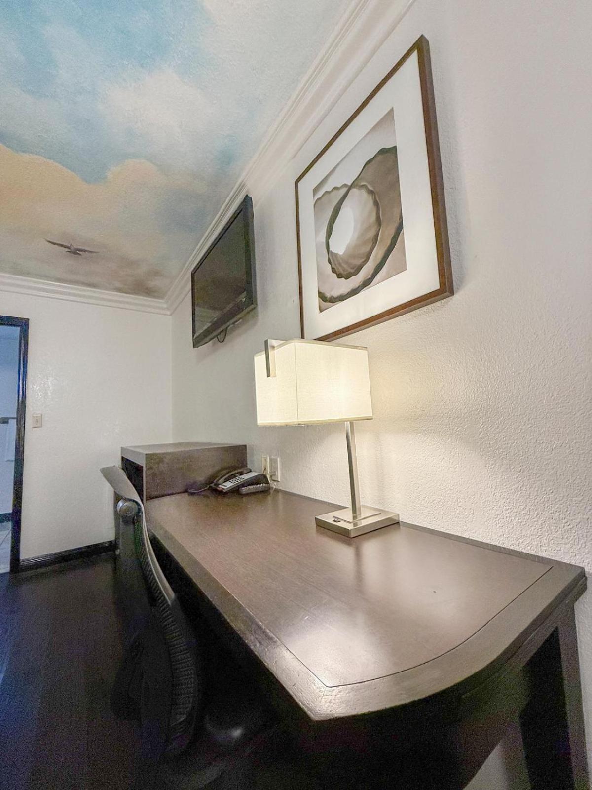 Super 7 Motel - Anaheim Packing District & Disneyland Extérieur photo